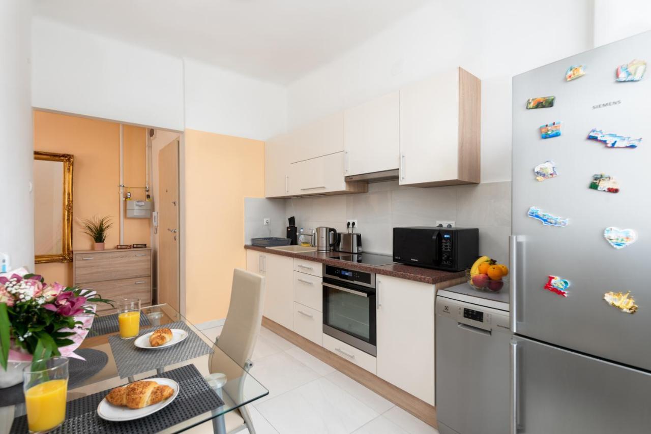 Budapest Deluxe Apartment With Free Car Park Екстер'єр фото